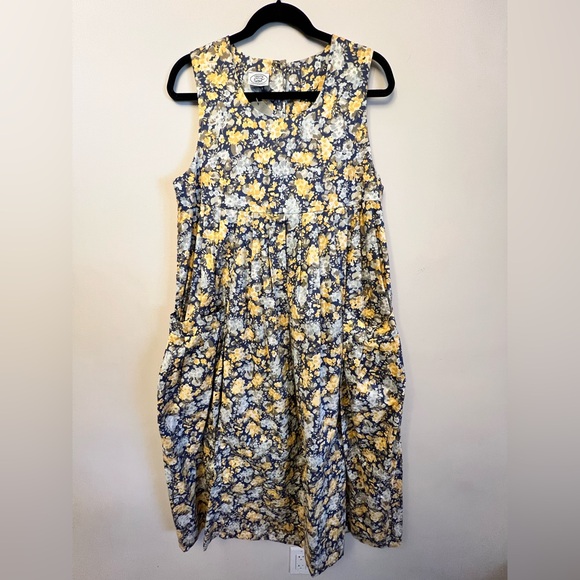 Laura Ashley Vintage Floral Midi Dress Pockets NWT Size 8